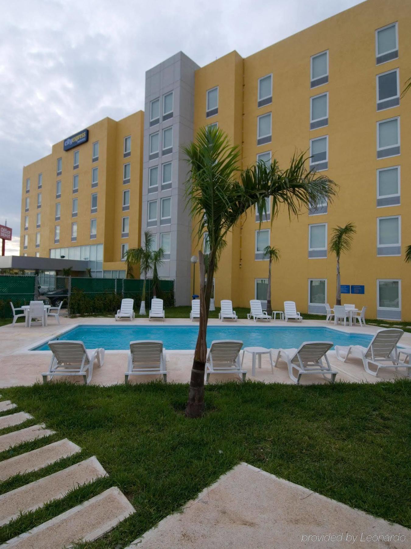 City Express Coatzacoalcos Eksteriør bilde