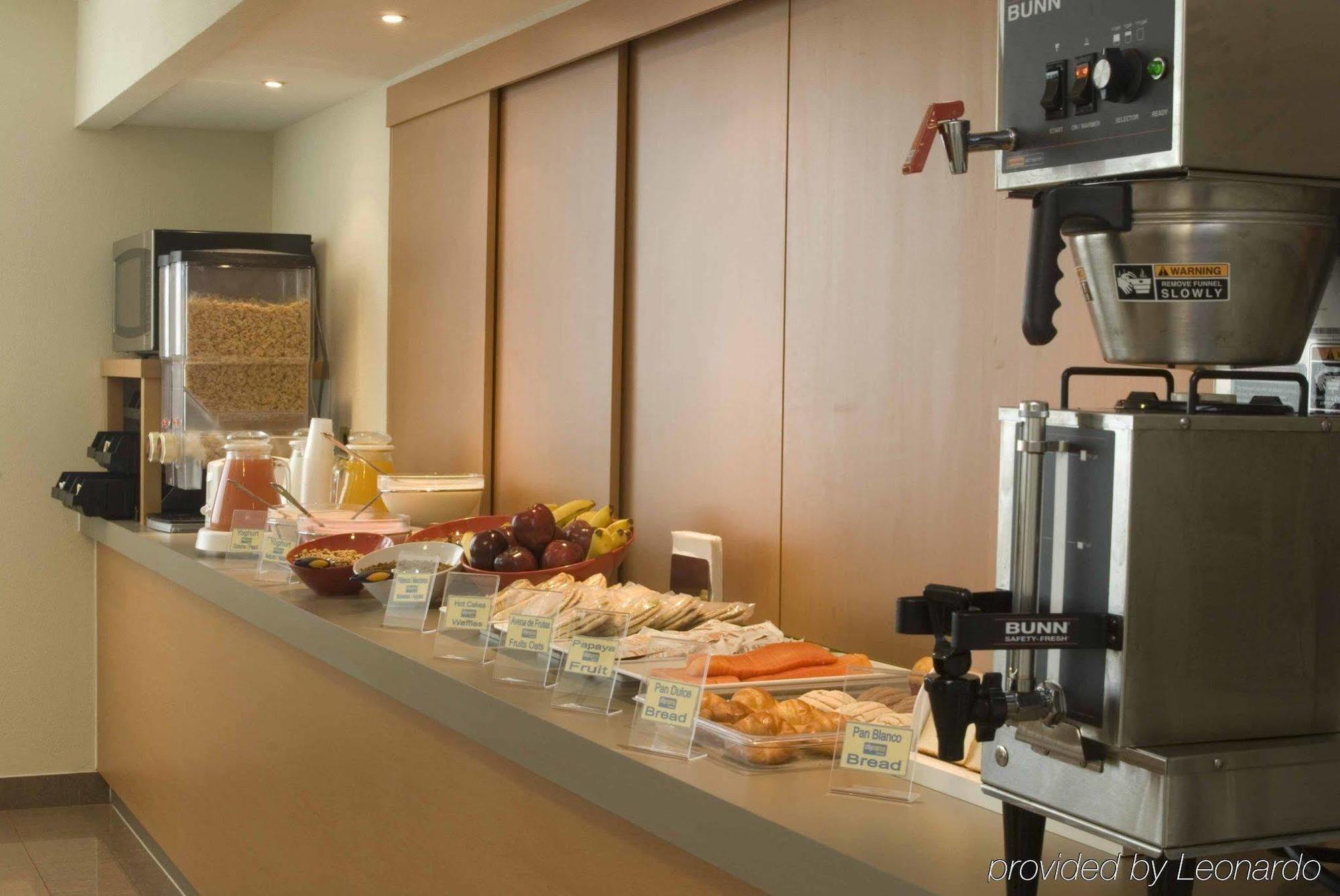 City Express Coatzacoalcos Restaurant bilde